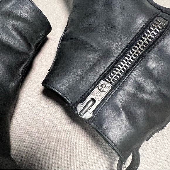 Frye Sacha Side Zip Moto Leather Booties Black Leather Ankle Boots Womens 10 - Picture 3 of 15